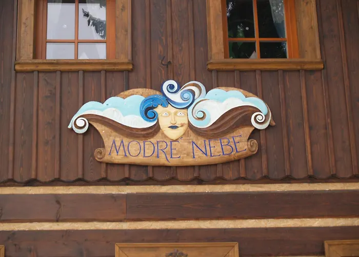 Modre Nebe *